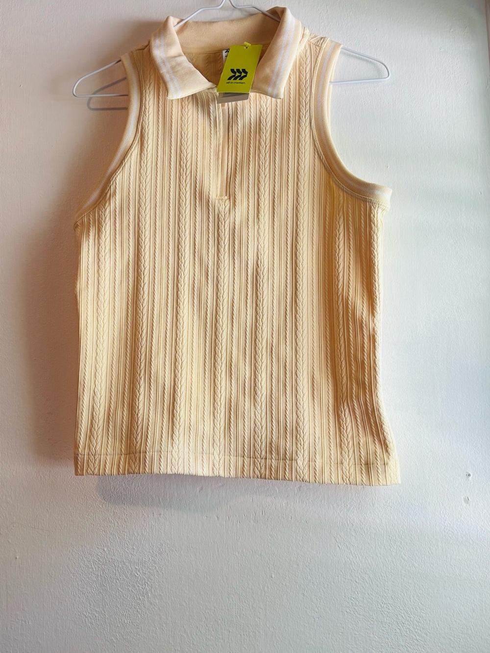 All in Motion Butter Yellow Sleeveless Polo Top Size XL NWT
